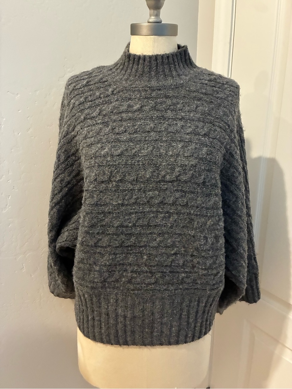 Marc New York Gray Cable-Knit Mock Neck Sweater size M
